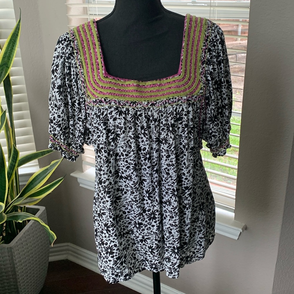 Short Sleeve Top
